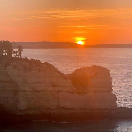Castelo Da Esperanca Na Vila Sra Da Rocha Porches  Eksteriør billede