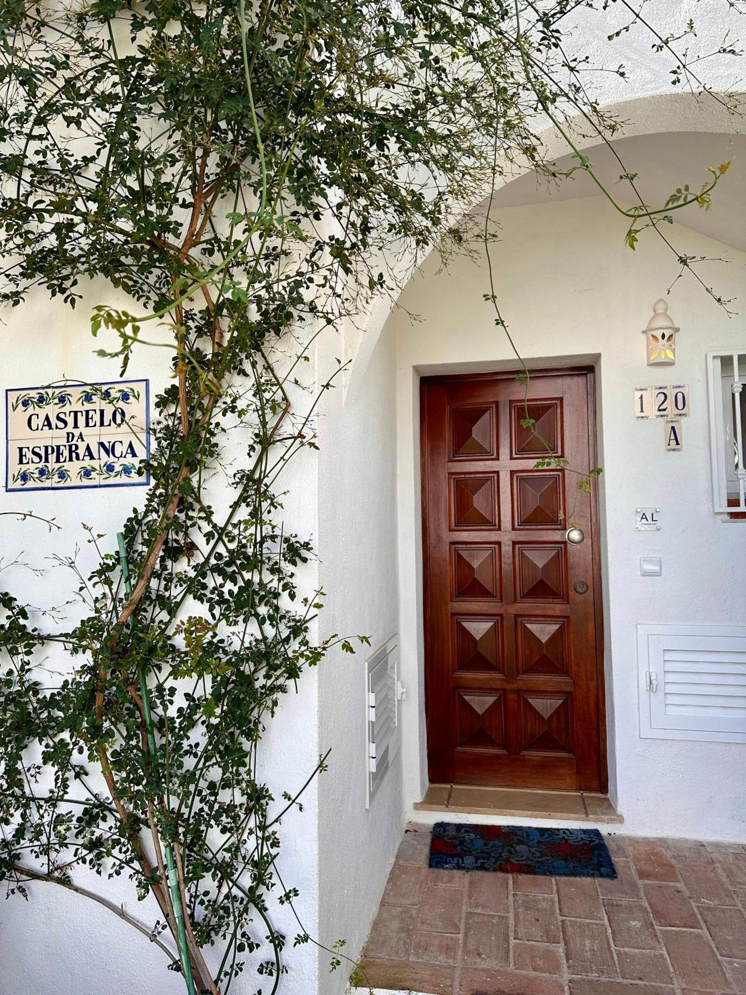 Castelo Da Esperanca Na Vila Sra Da Rocha Porches  Eksteriør billede